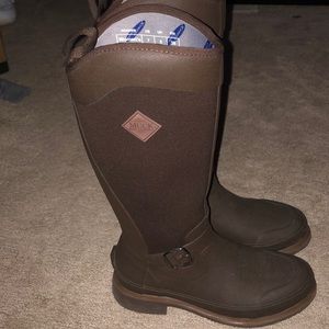Brown tall Reign muck boots
